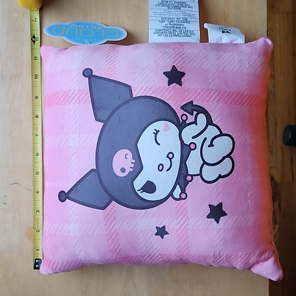 KUROMI TRAVEL CLOUD PILLOW - Picture 9 of 12